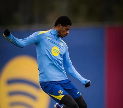 贝肯鲍尔杯,首战精彩瞬,里贝里巧破,万博manbetx体育平台,万博体育官网,万博体育app下载,ManBetX,SPORTS