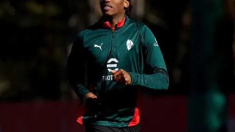 朱艺报道：汪晋贤、郑凯木、邵镤亮加盟武汉三镇无转会费